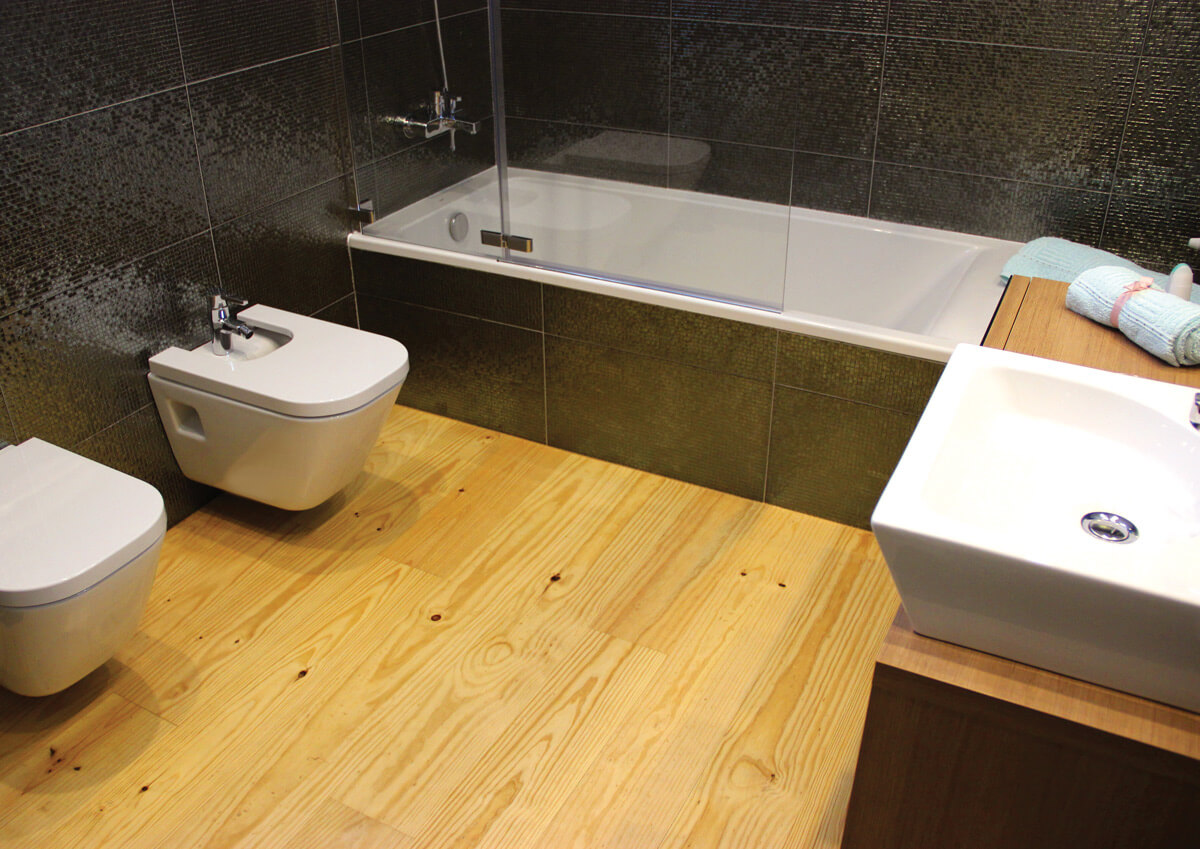 wc casa de banho com soalho madeira naturtec aji madeiras